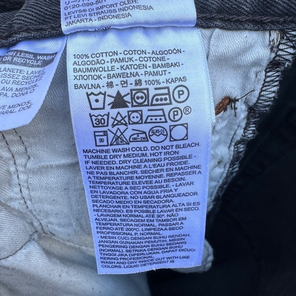 Levi’s 501 Original Fit Faded Black Button Fly Light Distressing Jeans 34x30 - Picture 13 of 13